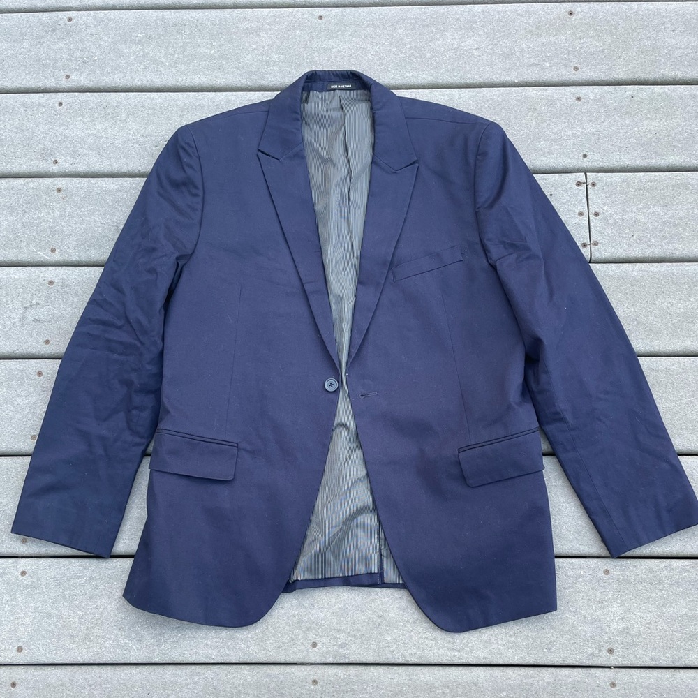 Large Mens dark blue blazer made in Vietnam
